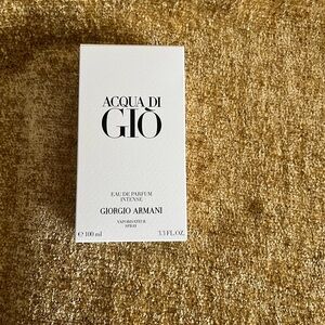 Giorgio Armani Acqua di Giò Intense - White & Black Box